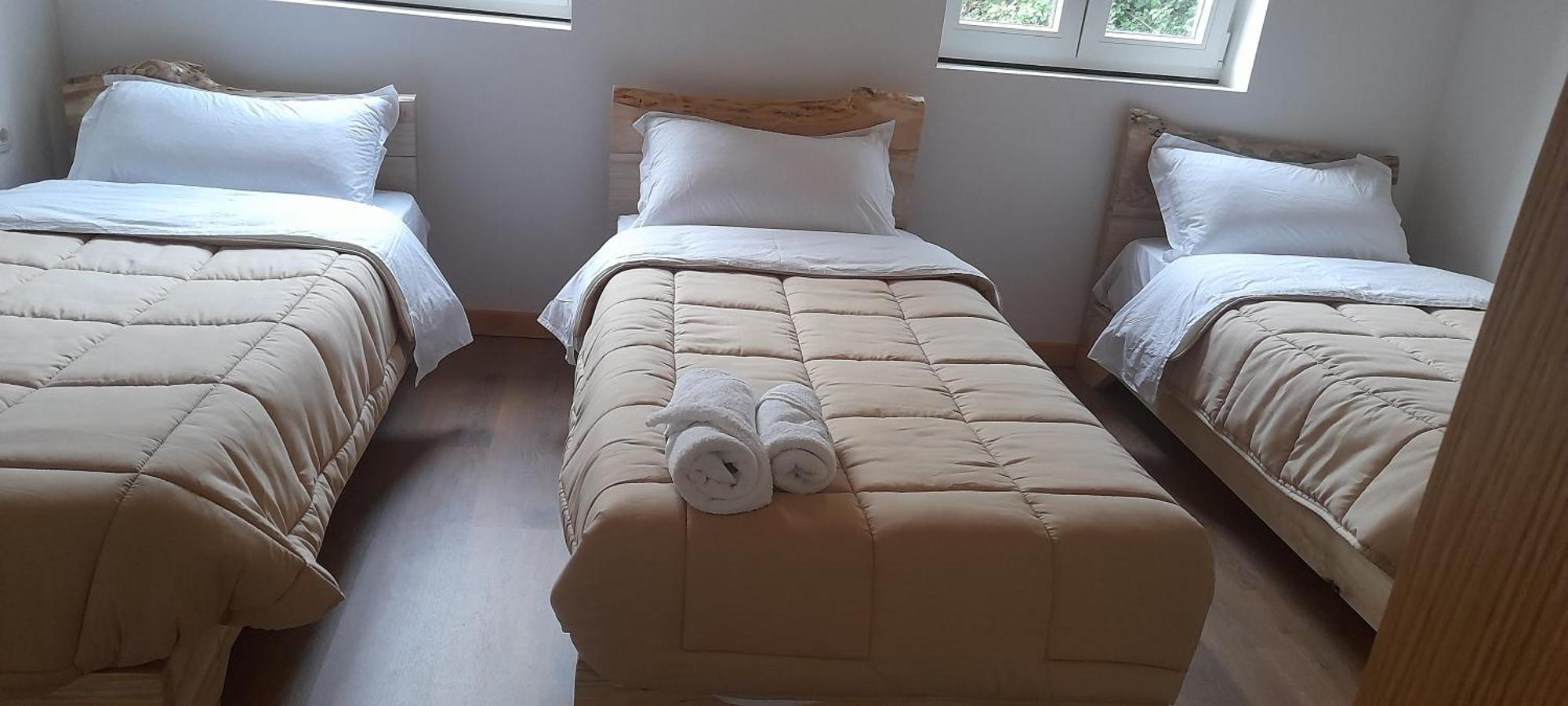 Guesthouse Dritan Tethorja Theth Bilik gambar